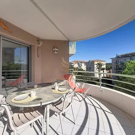 Appartement Casa Port Latin Terrasse Wifi A Pied Fréjus